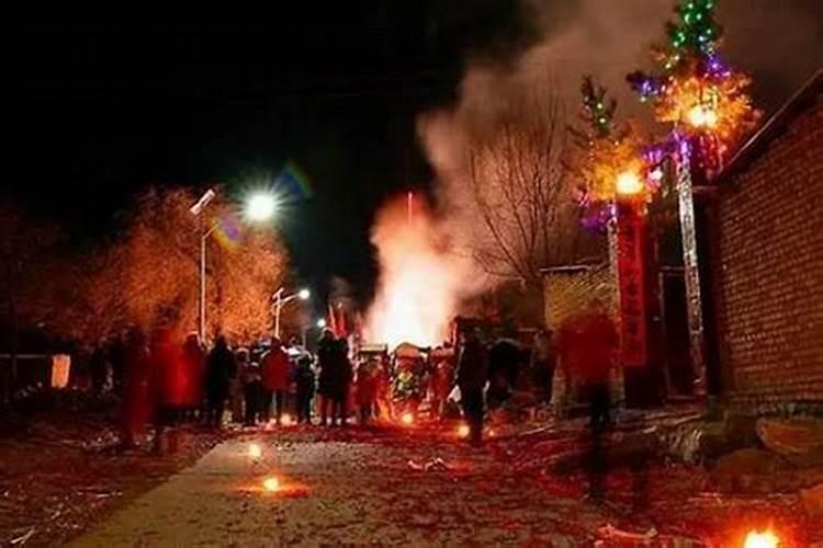 正月十五可以去坟墓吗？