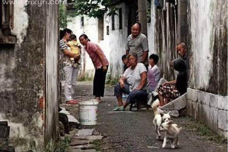 梦见老家的人预示着什么？