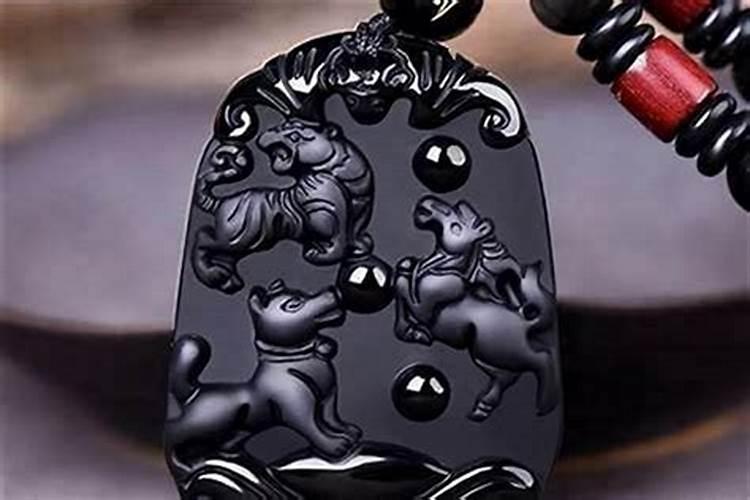 犯太岁佩戴什么水晶？