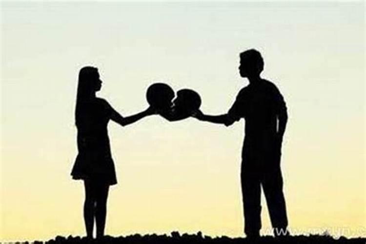 梦见前夫回来复婚是什么意思？