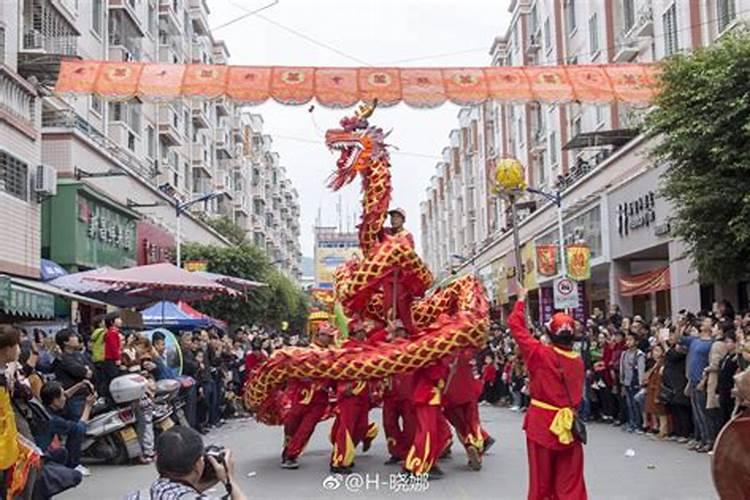 福建泉州正月初一的风俗