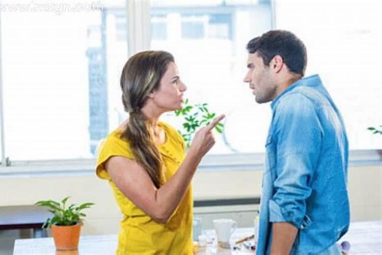 梦见和女朋友吵架男友不理我