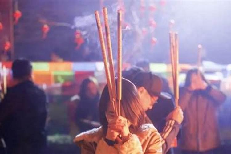 农历正月初五烧香吗？