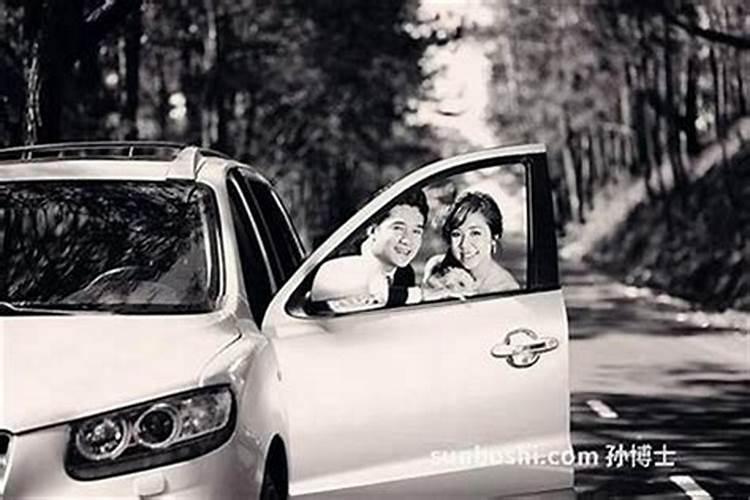 梦见和好多朋友在一起？