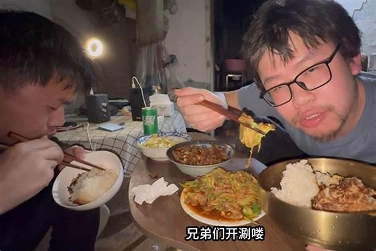 梦见表姐表弟来我家做客