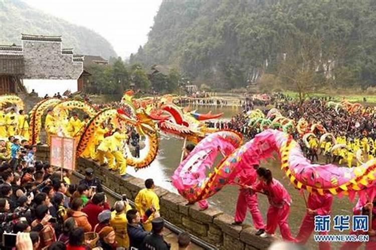 松桃元宵节几点放？