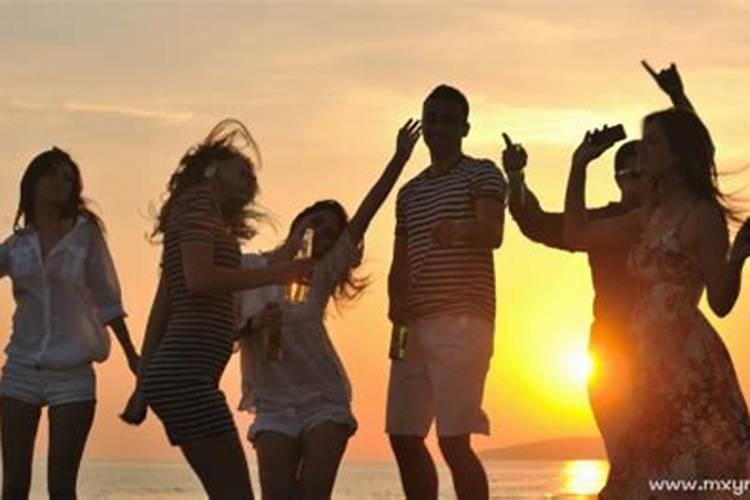 梦见朋友是什么预兆？