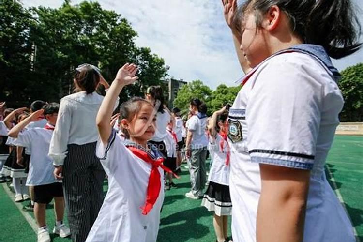 小年队什么时候？