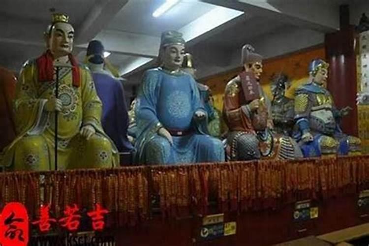 值太岁和冲太岁哪个厉害？