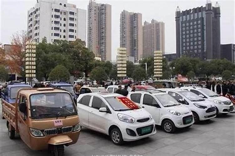 梦见车丢了自己来找