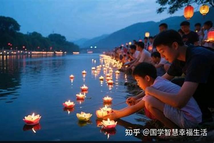 农历中元节祭祖