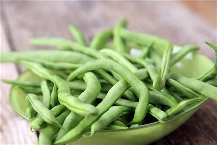 梦见种豆角是什么意思？