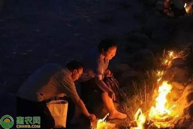 鬼节烧纸几点烧？