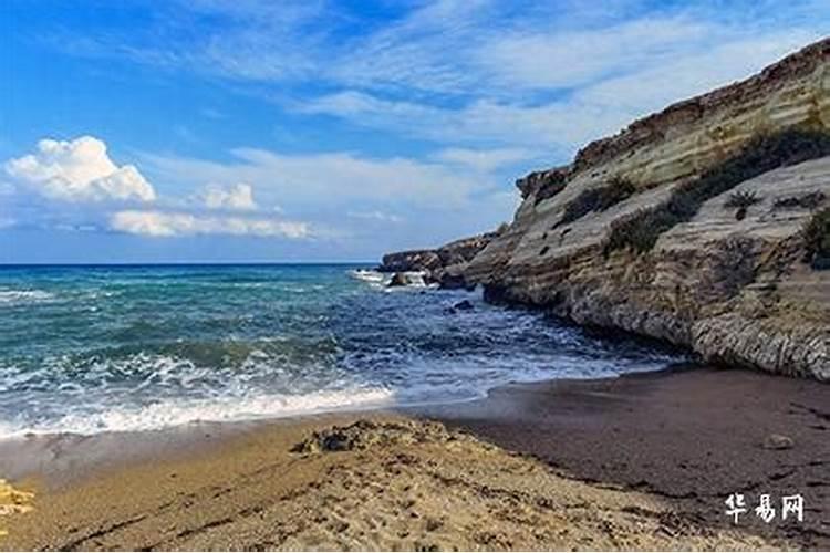 1989属蛇女33岁后命运