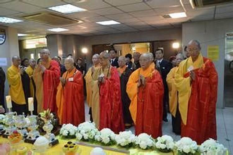 超度亡灵圣严法师