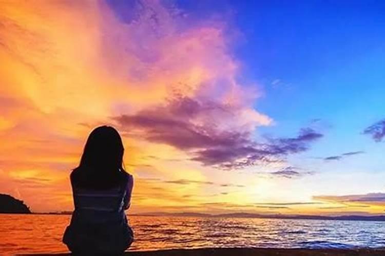 梦见逝去的兄弟