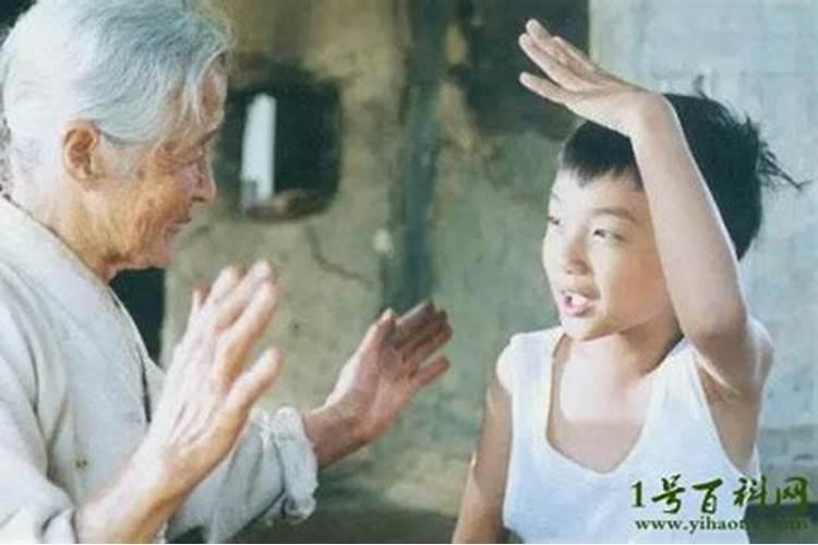 梦见死去的父亲人还活着和我说话