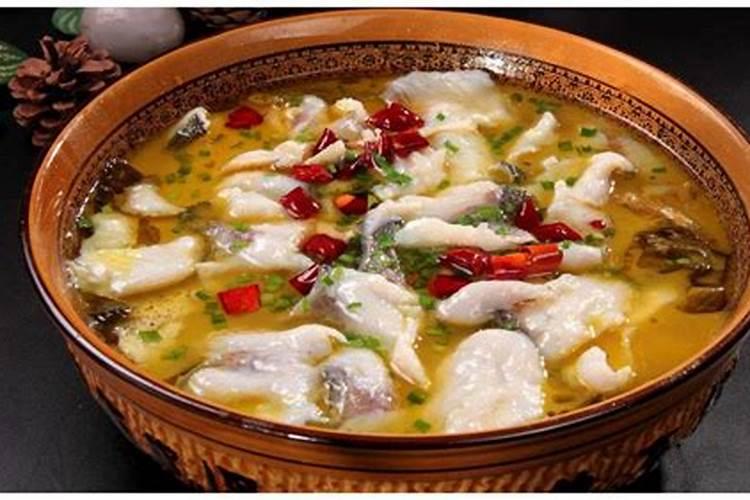 梦到做酸菜鱼吃是什么意思？