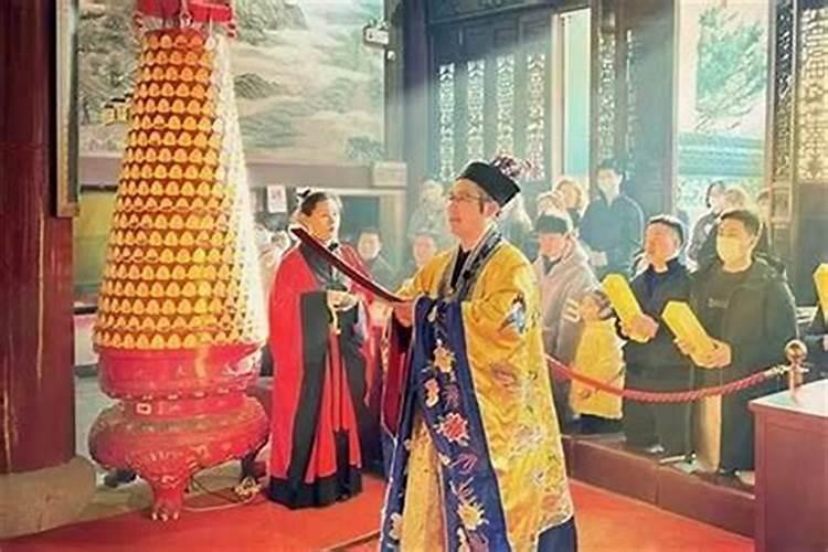 犯太岁需要怎么化解？