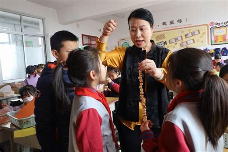 小学龙抬头风俗活动