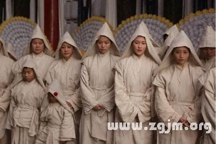梦见孝布是什么意思？