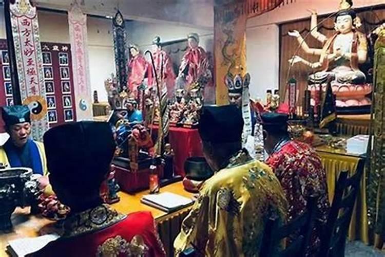 男人去寺庙做堕胎婴灵超拔