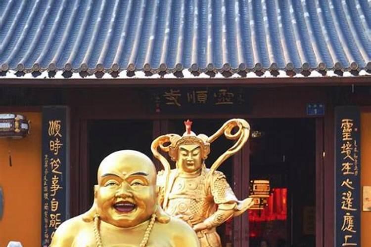 关坡村的财神庙供哪位财神？