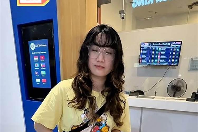 梦到好多陌生人一起玩？