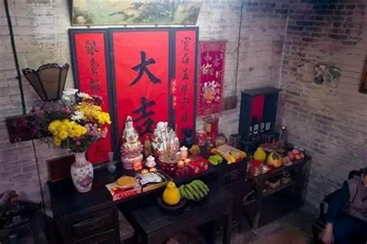 圆坟开财门应该谁来开？