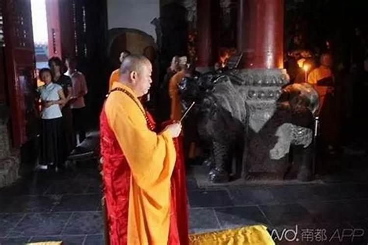 如何请和尚超度亲人的亡灵？