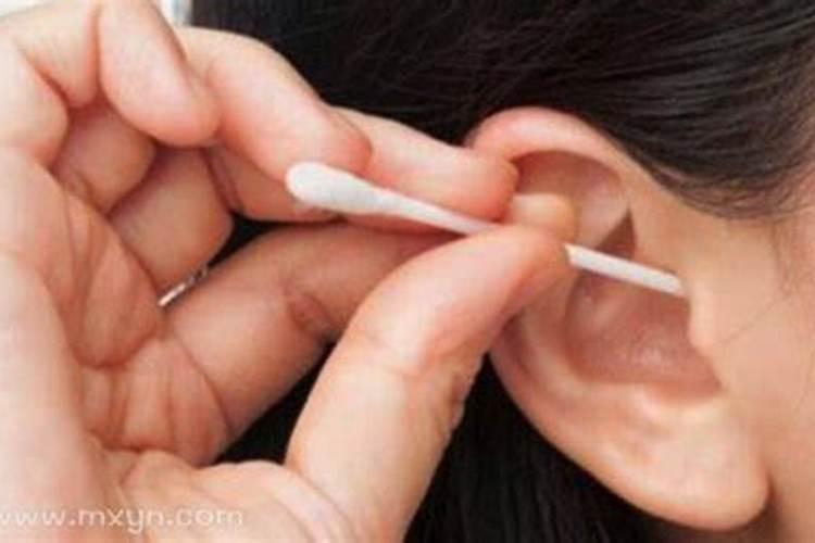 梦见掏耳屎是什么预兆？