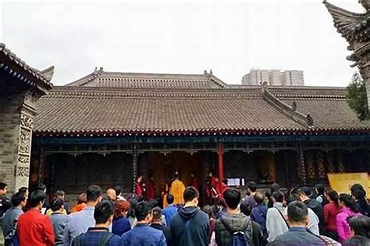 西安哪个寺庙做超度亡灵？