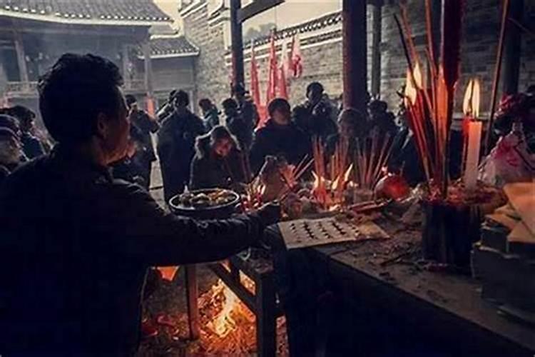 墓地祭祀十月初一
