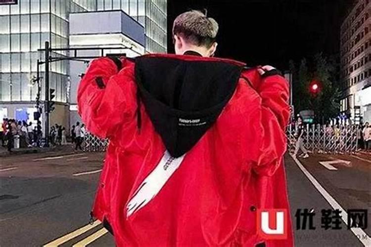 本命年搭配什么衣服好看？