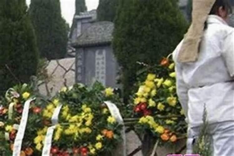 梦到死去的外婆又活了过来
