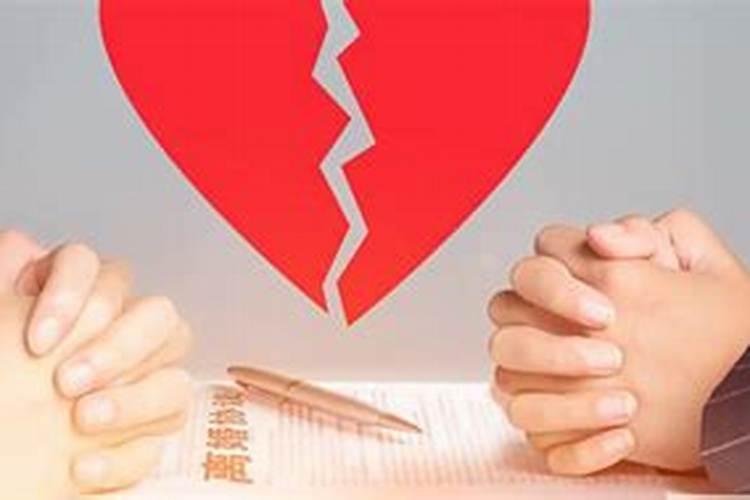 梦见女友出轨是什么征兆？