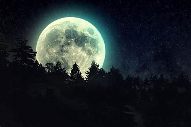 梦见超级大的月亮星星
