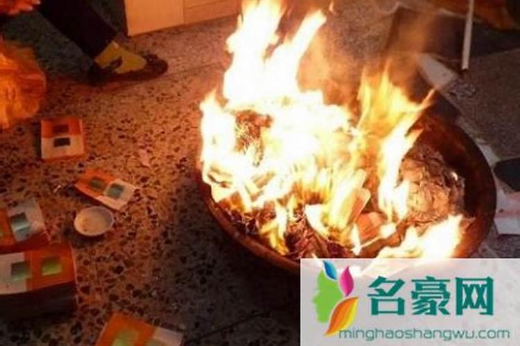 七月十五必须当天烧纸吗？