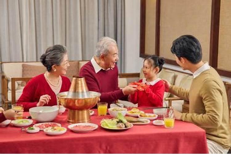 75年正月初一出生命硬吗？