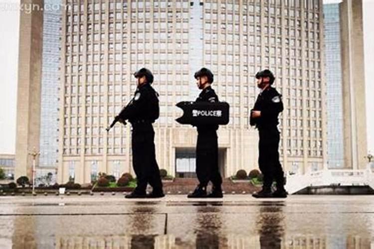 梦见朋友被警察带走是什么意思？