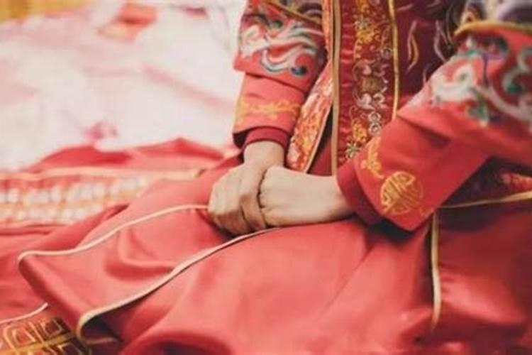 己亥日女命婚姻不顺吗？
