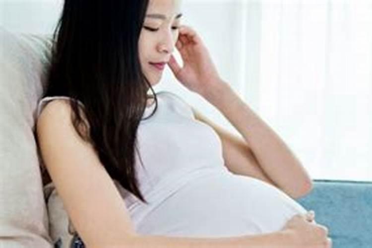 梦见女生是什么征兆怀孕？