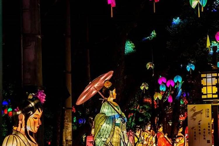 七月十五哪里有灯会？