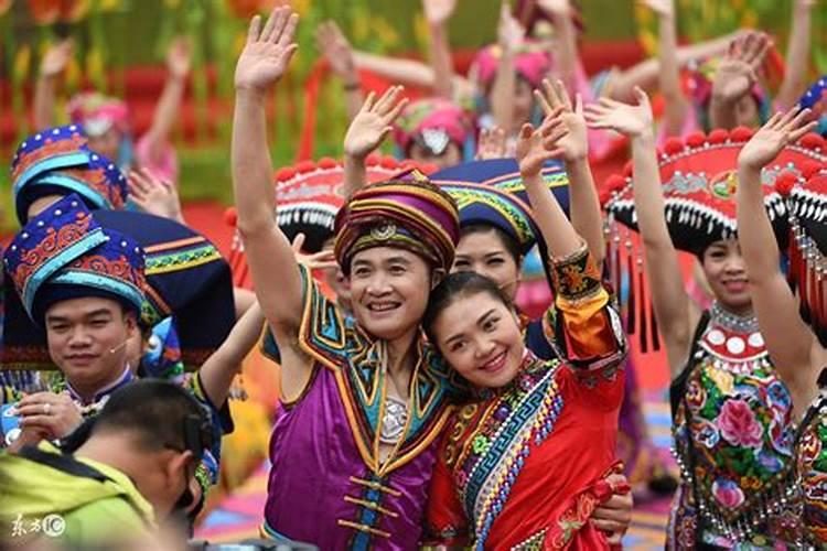 广西横县正月初二祭鸡