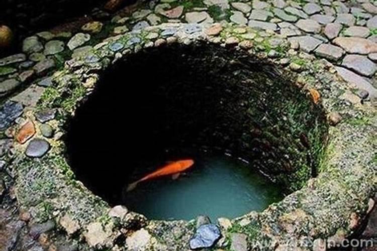 梦见水井冒水出来是什么意思呢？