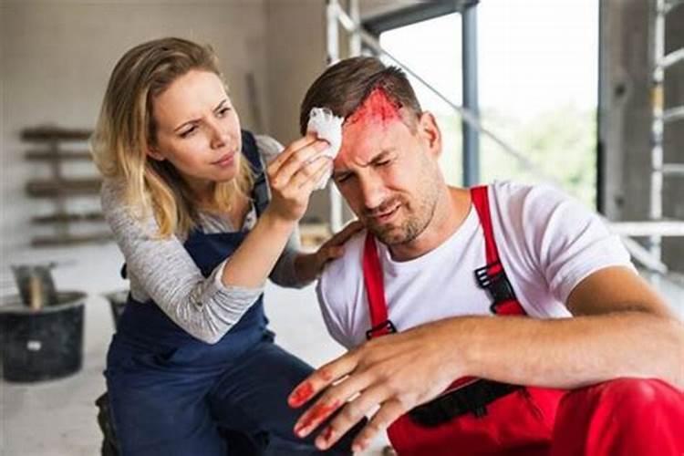 梦见单位同事流血了