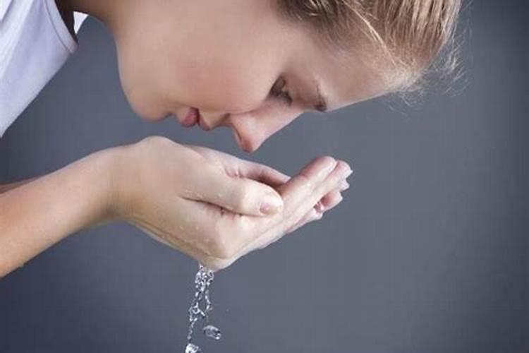 梦到洗脸是什么意思？