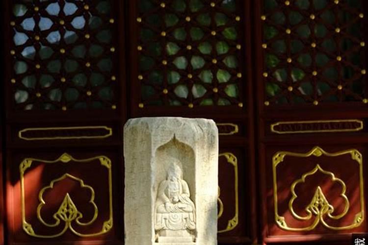 北京法源寺超度亡灵多少钱？