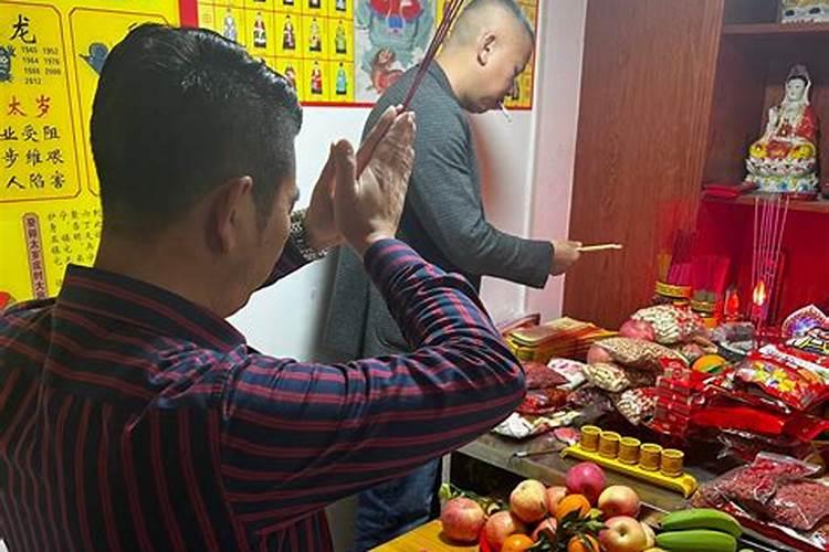 犯太岁哪个方向供奉？