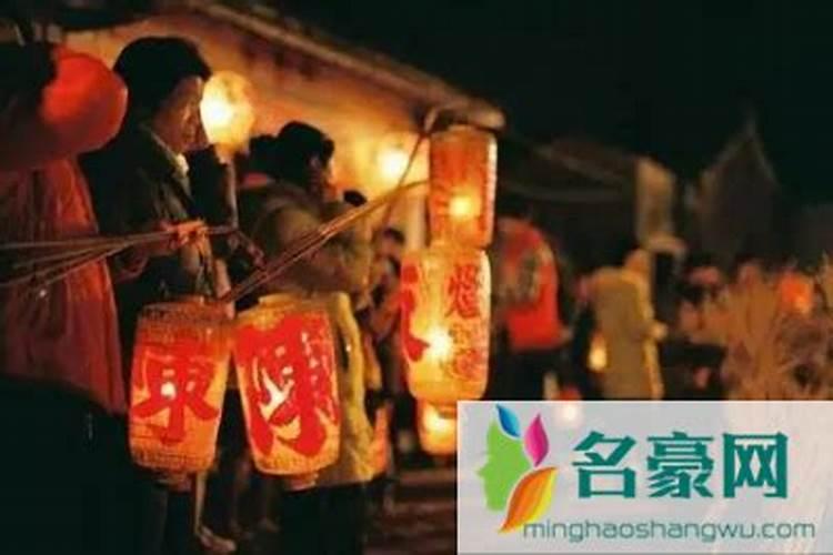 寒衣节要去坟上烧吗？